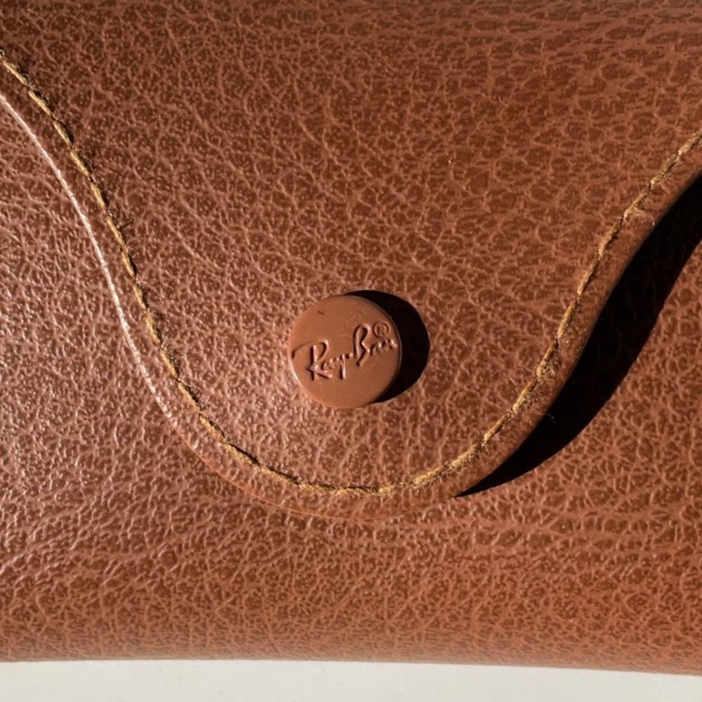 Authentic RAY-BAN brown leather sunglass case - Picture 5 of 7